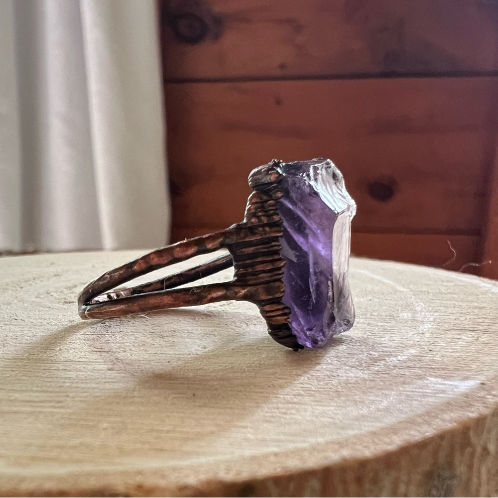🎁 Raw Amethyst Stone Copper Ring